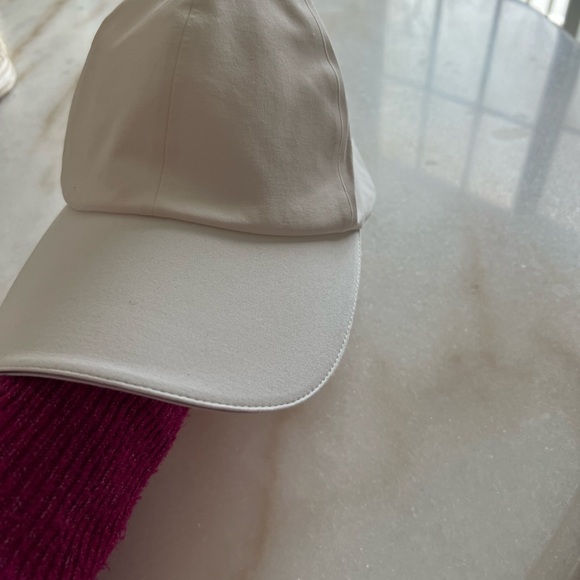 Lululemon white nylon women’s baseball hat O/S - Picture 2 of 4